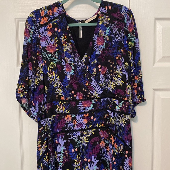 Soft Surroundings Faux Wrap Floral Asymmetrical Maxi Dress Size 16 - Picture 2 of 8